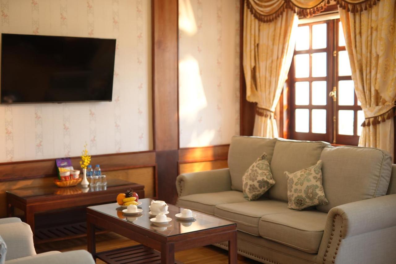 Pleiku Hotel Extérieur photo